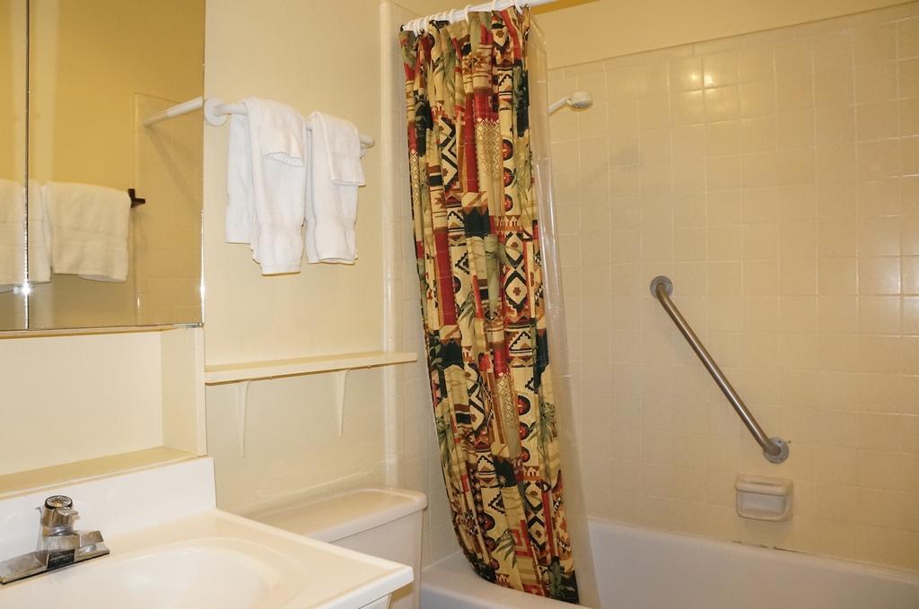 Lake Place Resort Glenhaven Habitación foto