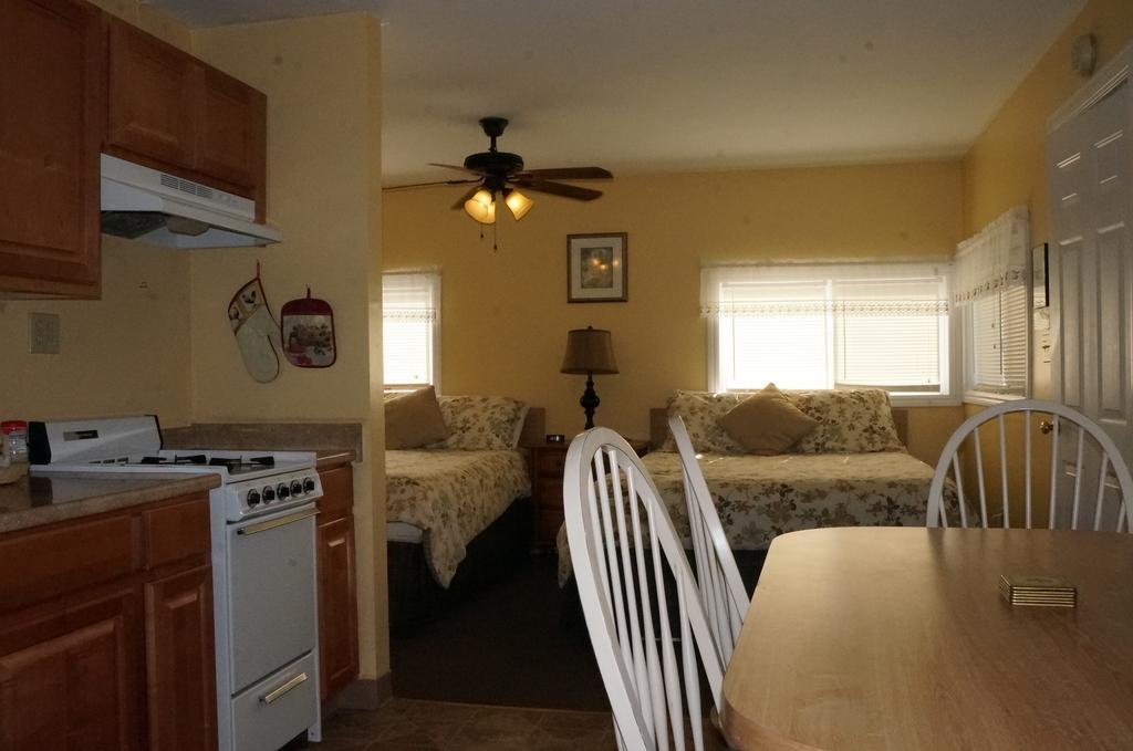 Lake Place Resort Glenhaven Habitación foto